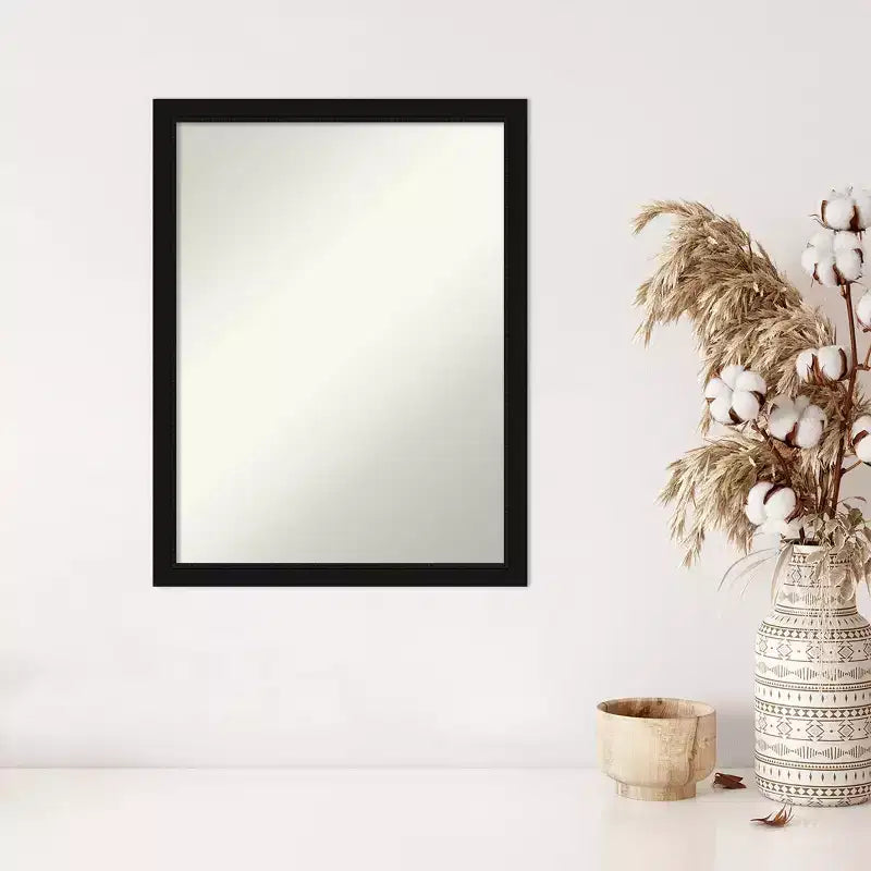 Miroir mural étroit noir Avon non biseauté de 20" x 26"