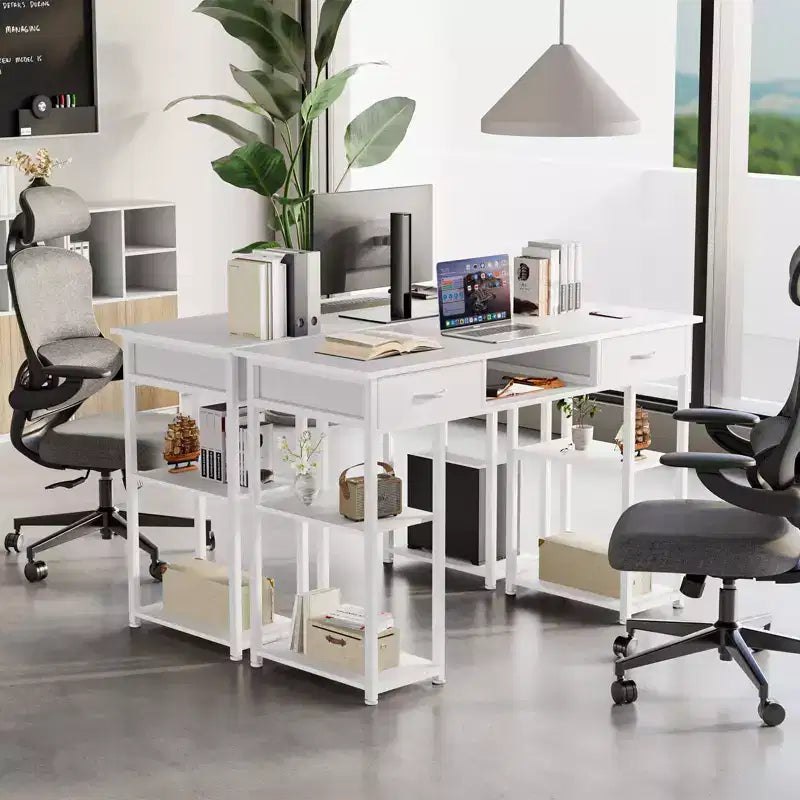 Bureau informatique avec rangement, Petite table de travail pour bureau à domicile avec sac latéral en tissu et crochet pour casque, Cadre métallique (120 x 40 x 77,7 cm)