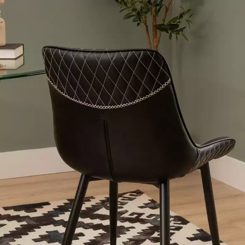 Chaises de salle à manger Elder noires (2 chaises)