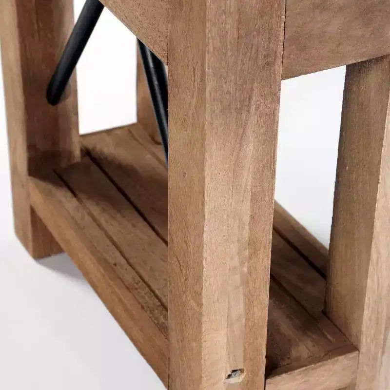 Table d'appoint en menuiserie avec étagère : Style industriel moderne, cadre en bois massif